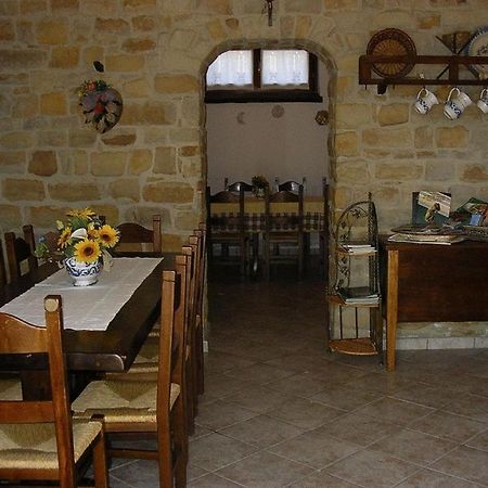 Azienda Agrituristica Colle San Giorgio Castiglione Messer Raimondo Dış mekan fotoğraf