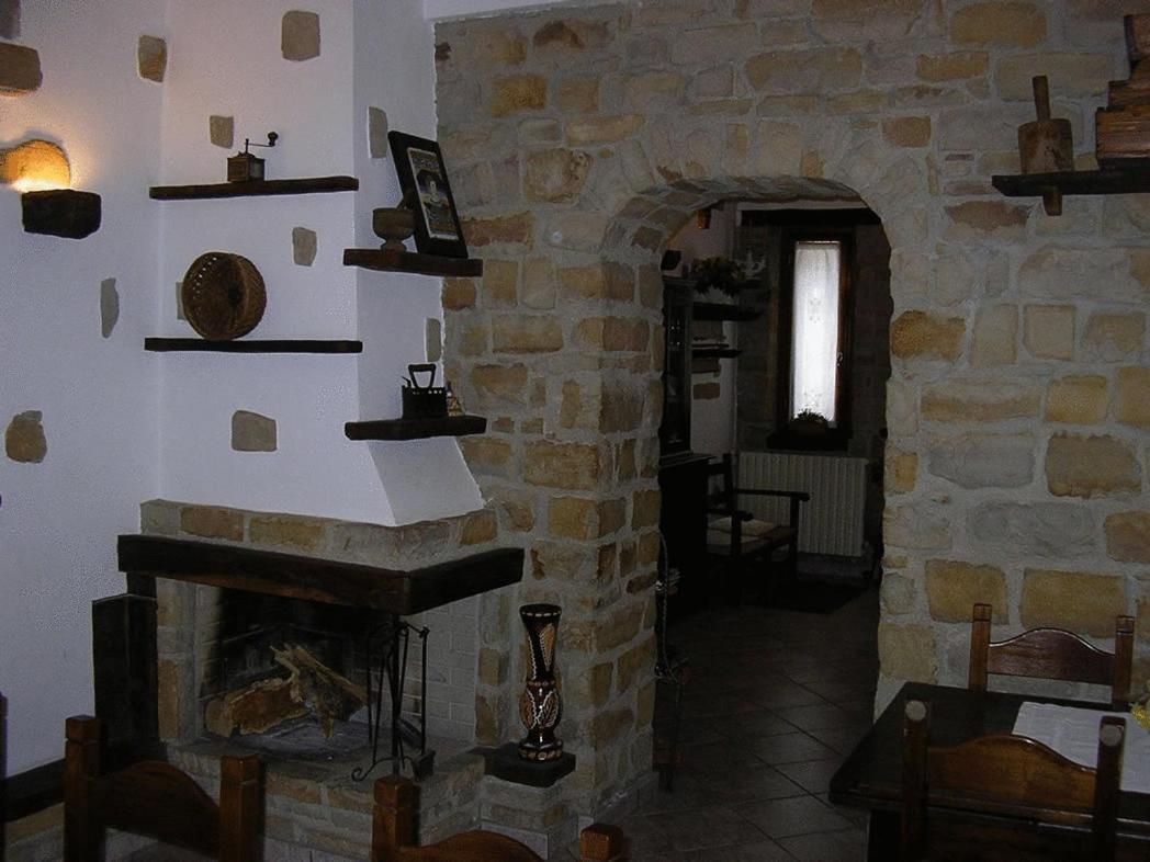 Azienda Agrituristica Colle San Giorgio Castiglione Messer Raimondo Dış mekan fotoğraf